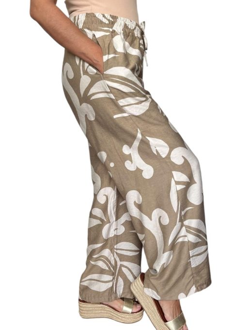 Palazo Color Beige Con Hojas Verdosas - Imagen 3