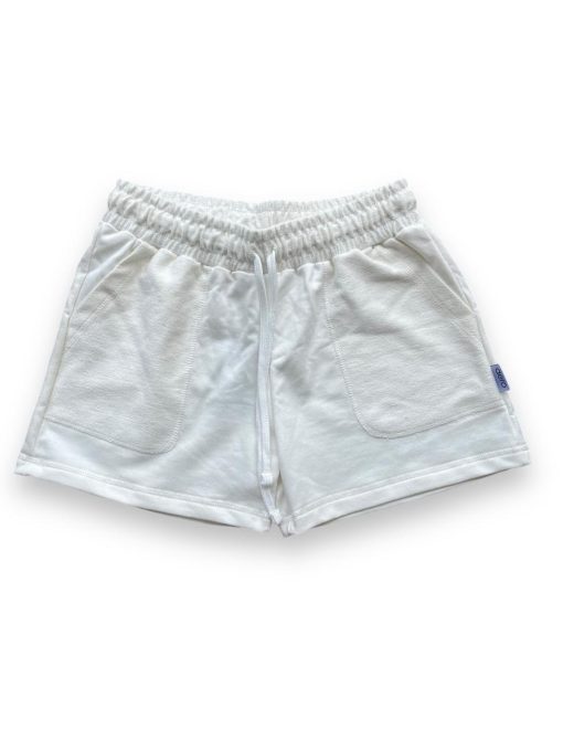 Short Crema Corto